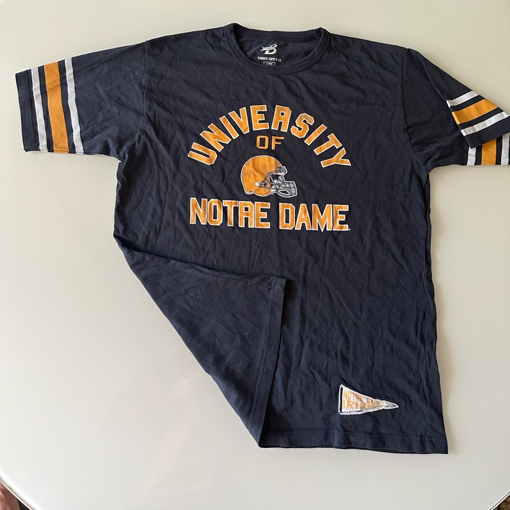 Vintage University of Notre Dame tshirt